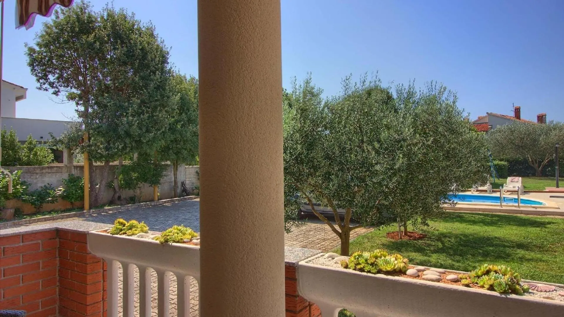 Ferienhaus Mit Privatpool Fuer 8 Personen Ca 100 Qm In Pavicini, Istrien Suedkueste Von Istrien Croatia